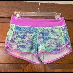 2 pairs of girls ivivva shorts. Size 4. Good condition